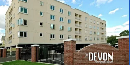 The Devon on Greenwich